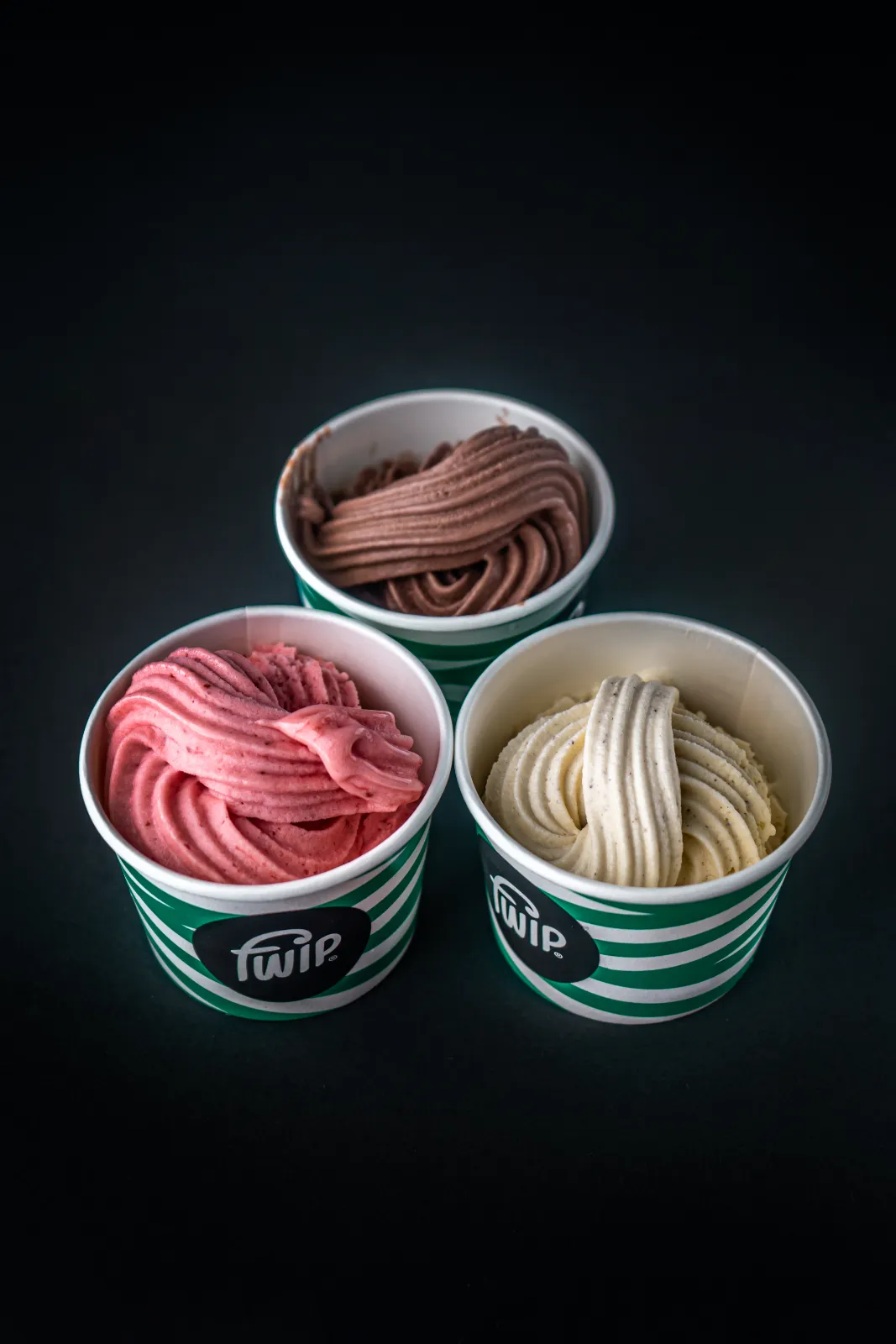 wloskie gelato lody z najmniejszej somoobslugowej lodziarni